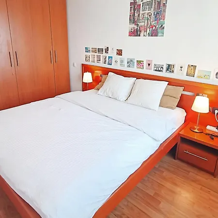Live Like A French In Location Bukarest