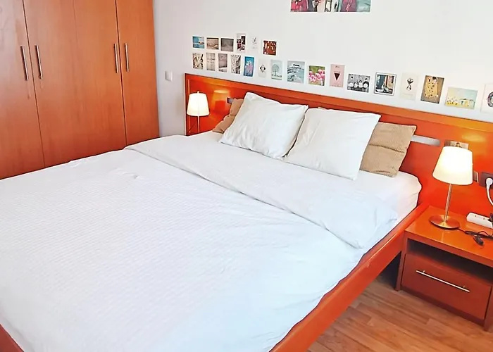 Live Like A French In Location Bükreş
