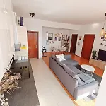 Live Like A French In Location * Bukarest